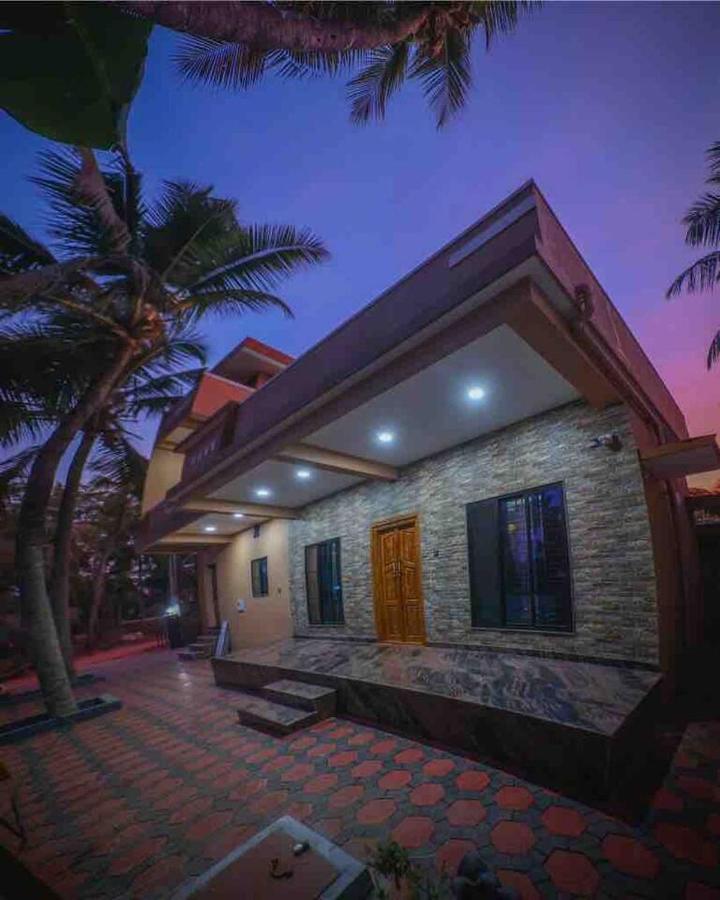 Indira Homestay Mangalore Luaran gambar